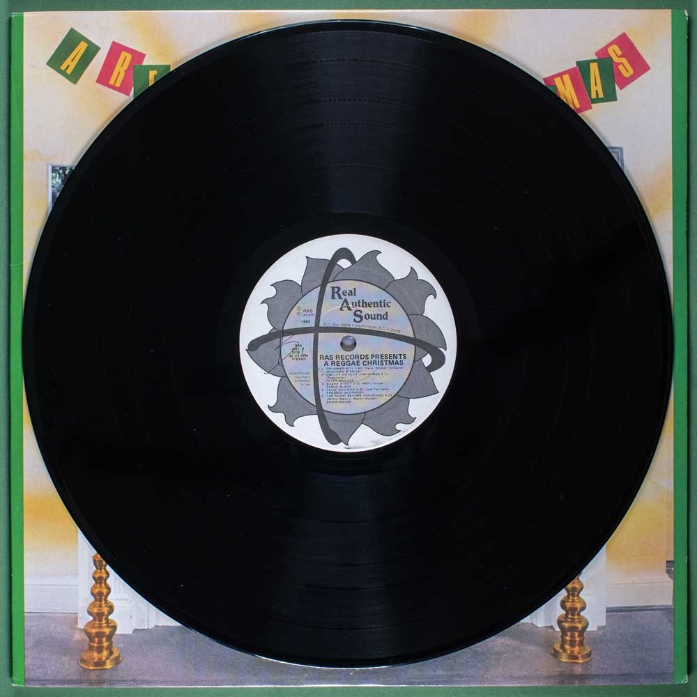 Compilação - Ras Records Presents: A Reggae Christmas (LP Importado) - Image 3