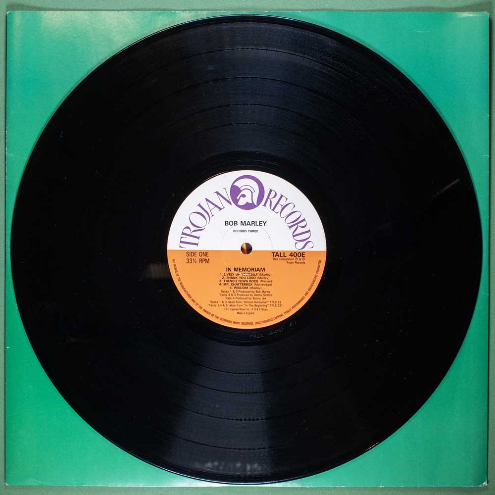 Bob Marley - In Memorian (BOX 3 LPs Importados) - Image 11