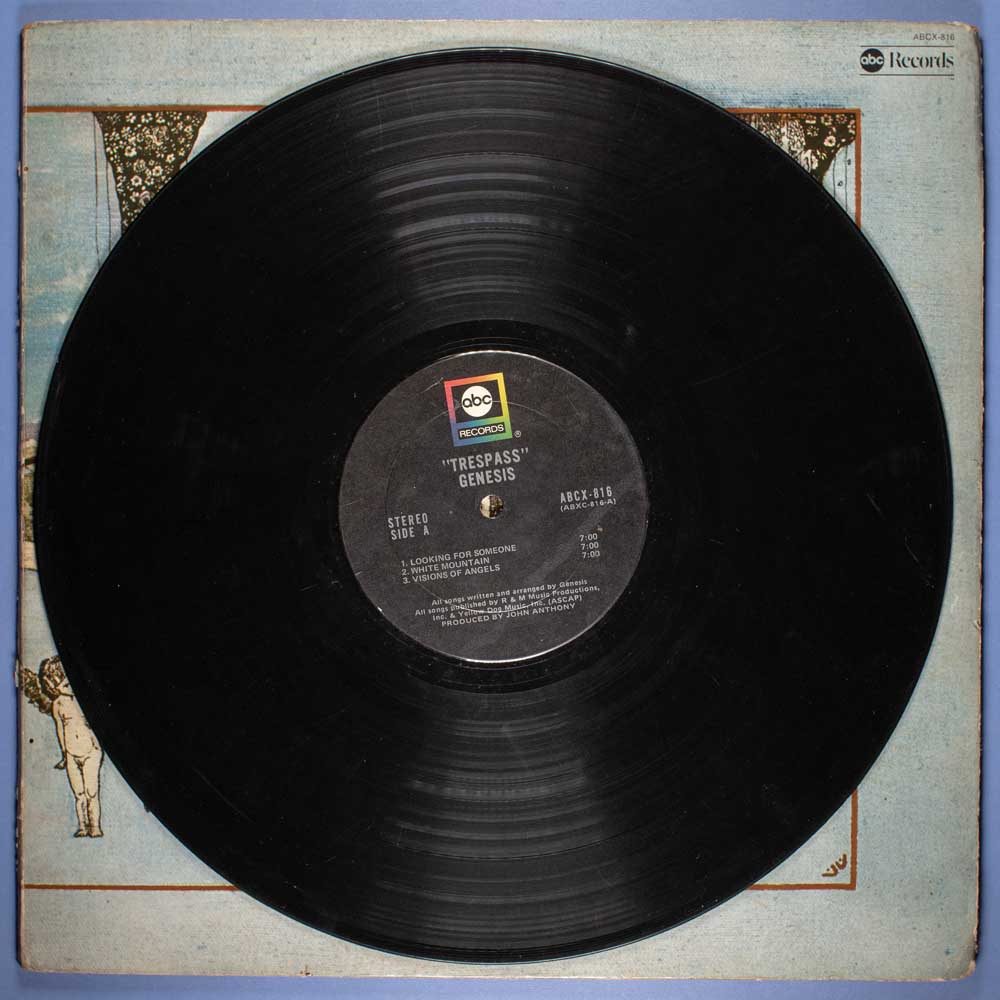 Genesis - Trespass (LP Importado) - Image 3