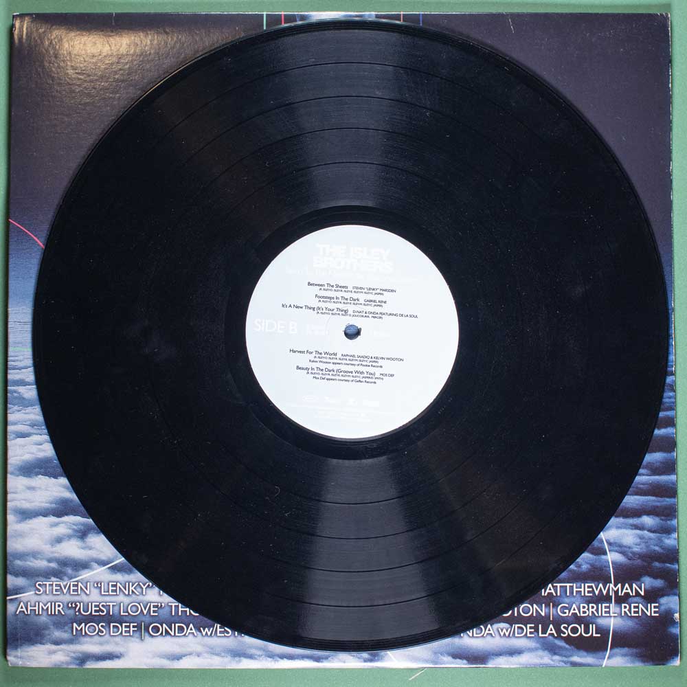 The Isley Brothers - Taken To The Next Phase (Vinil LP Importado) - Imagem 3