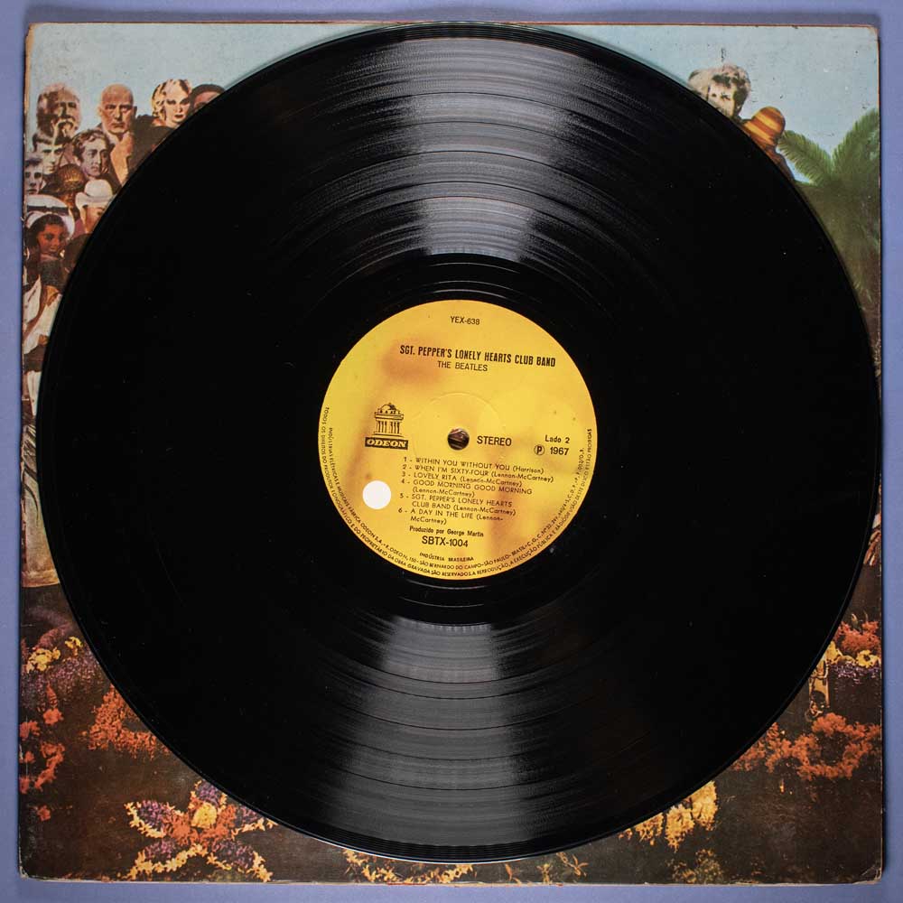 The Beatles - Sargent Pepper's Lonely Hearts Club Band (Vinil LP) - Imagem 3