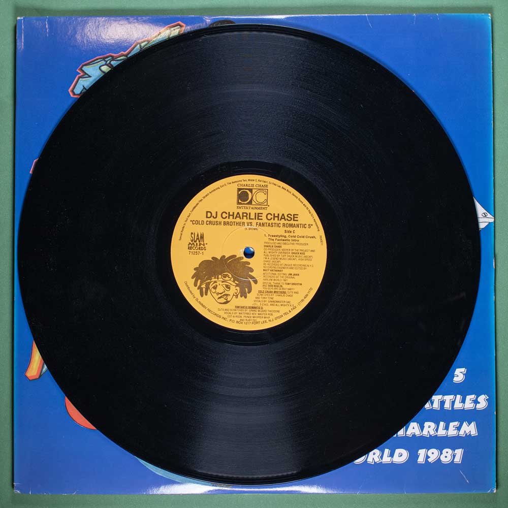 DJ Charlie Chase - Cold Crush Brothers Vs. Fantastic Romantic 5 (Vinil LP Duplo Importado) - Imagem 4