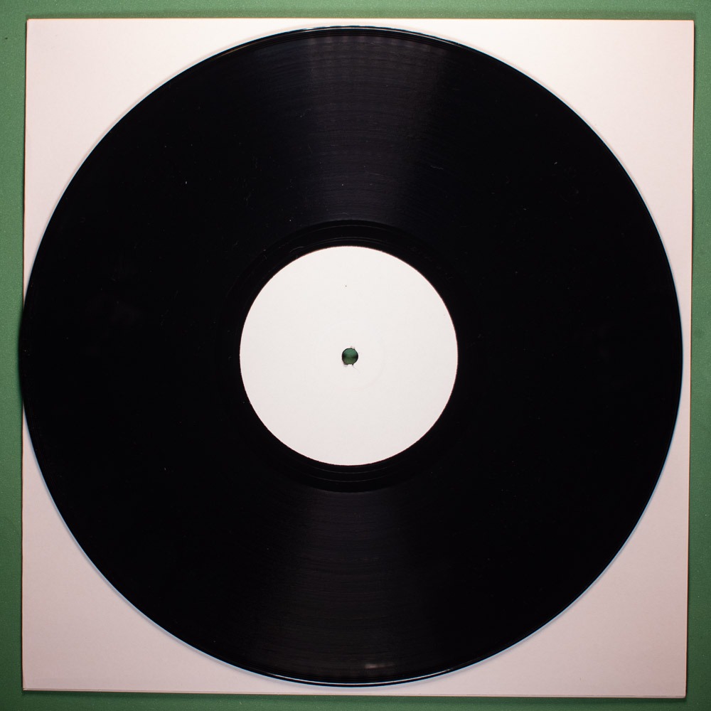 Master Cutz Vol. 3 - Tupac is Missing Biggy / Call 911 for Stan (Vinil LP Single Importado) - Imagem 3
